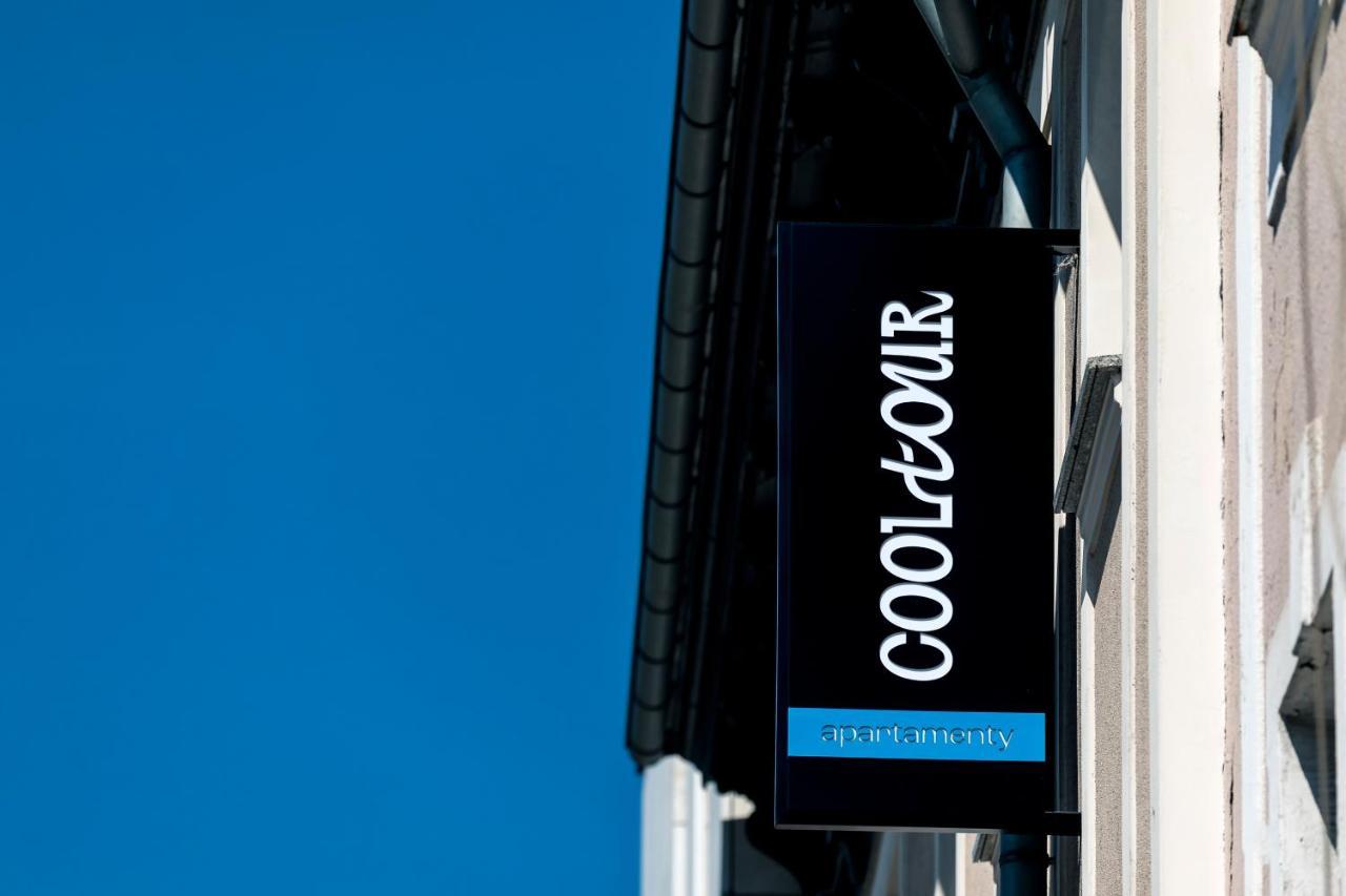 Cooltour Aparthotel Познан Екстериор снимка