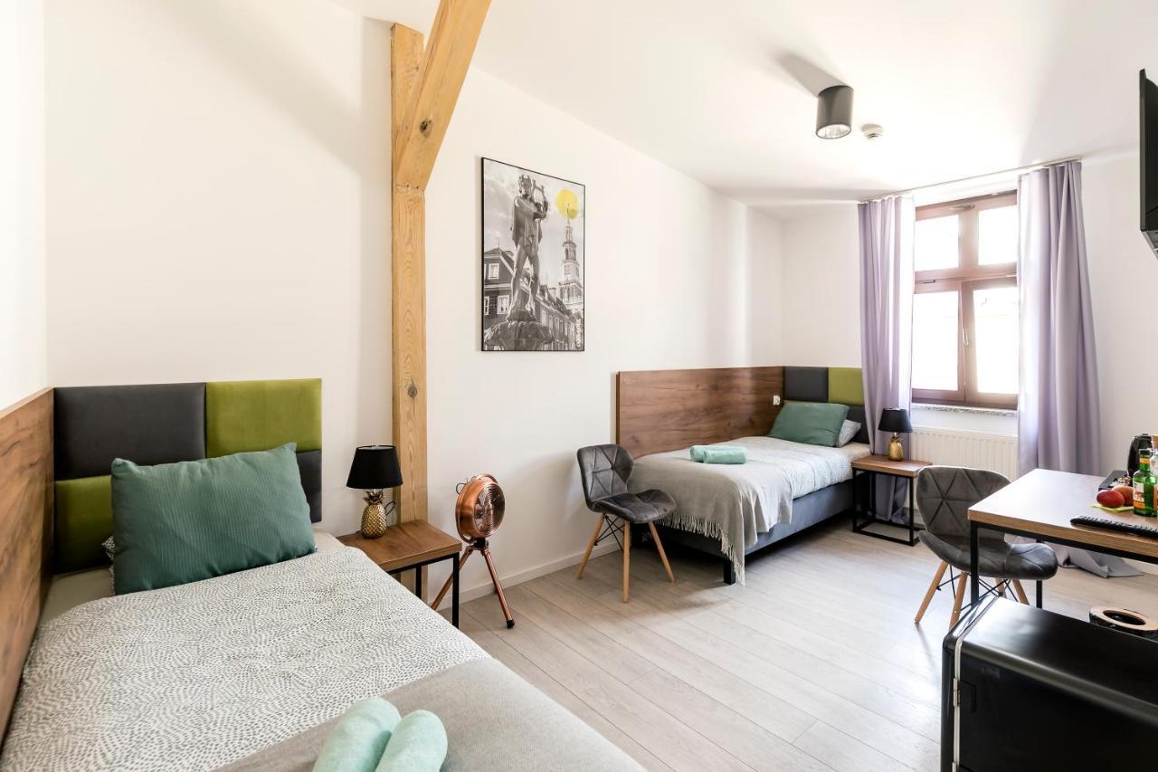 Cooltour Aparthotel Познан Екстериор снимка